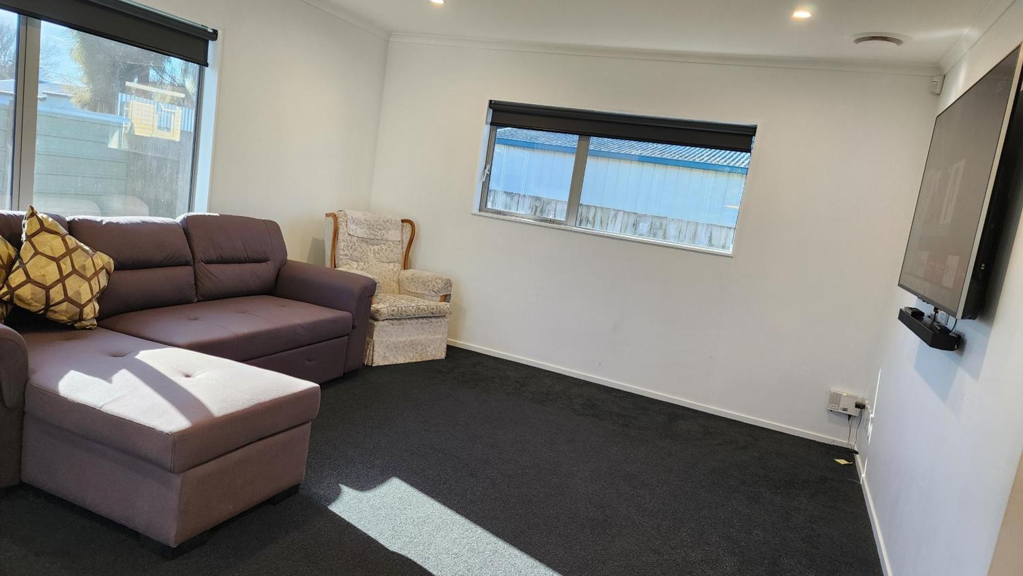 Oaktree Entire Holiday Home, Sleeps 8 To12 Rotorua Luaran gambar