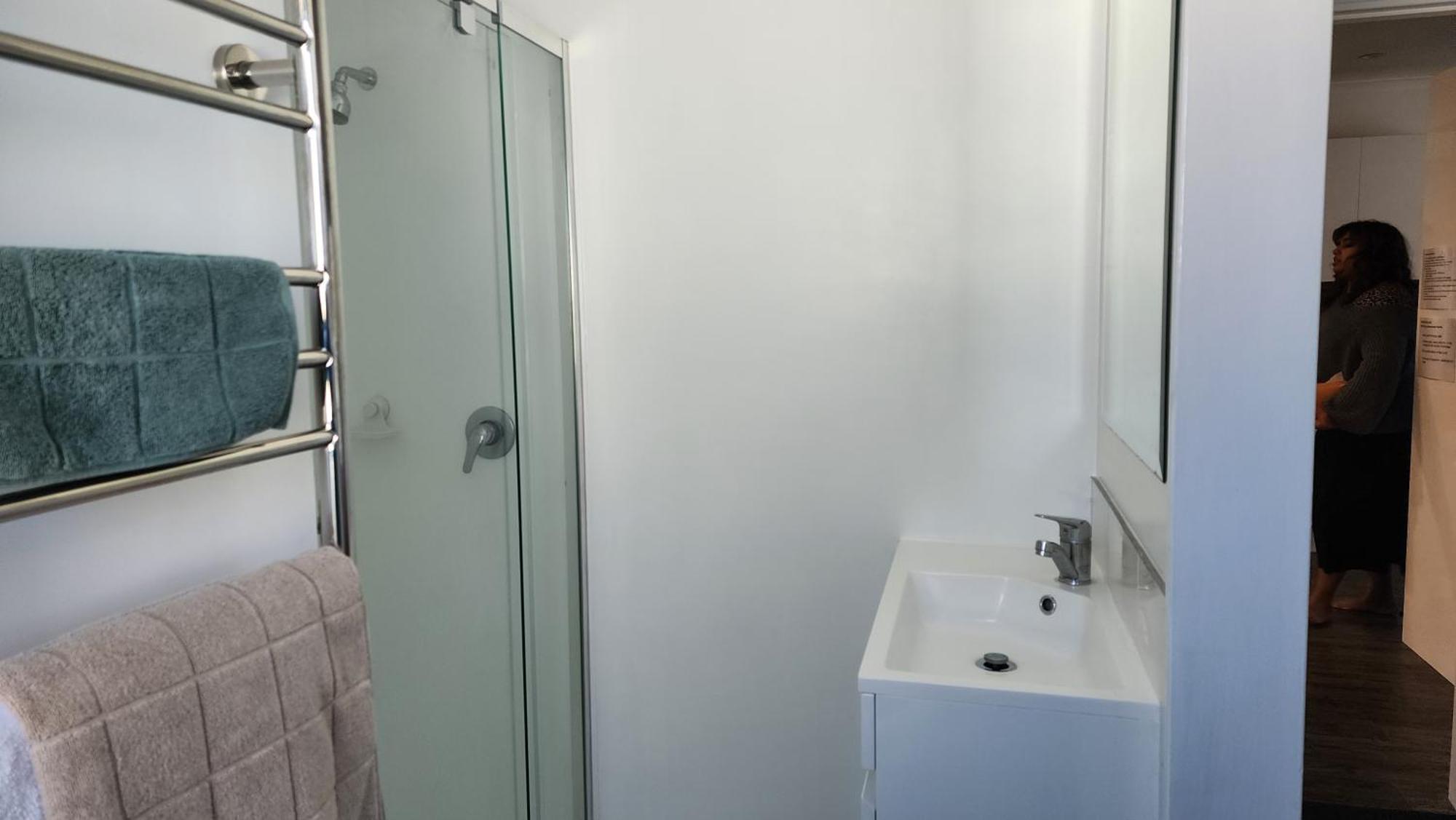 Oaktree Entire Holiday Home, Sleeps 8 To12 Rotorua Luaran gambar