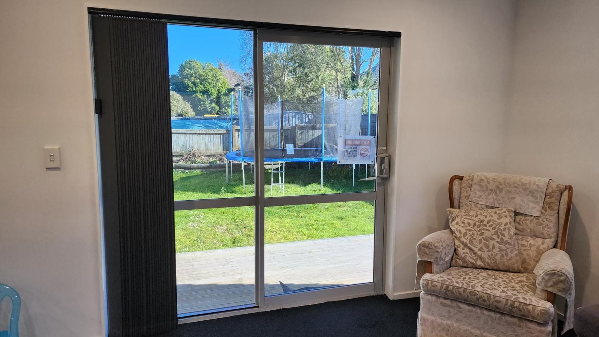Oaktree Entire Holiday Home, Sleeps 8 To12 Rotorua Luaran gambar